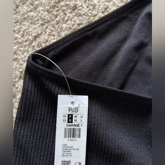 Garage Seamless Crossover Halter Top - Picture 3 of 3